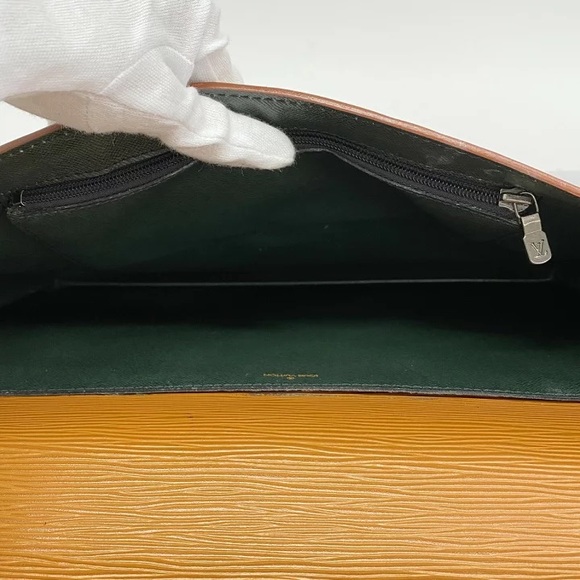 Authentic Louis Vuitton Porte Documents bandouliere briefcase - Picture 4 of 13